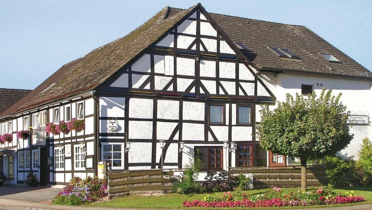 Landgasthaus Hoffmeister Hehlen Eksteriør bilde